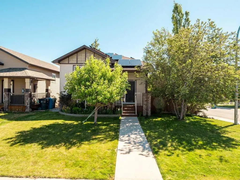 202 Mt Sundance Crescent W Lethbridge AB T1J 0T6