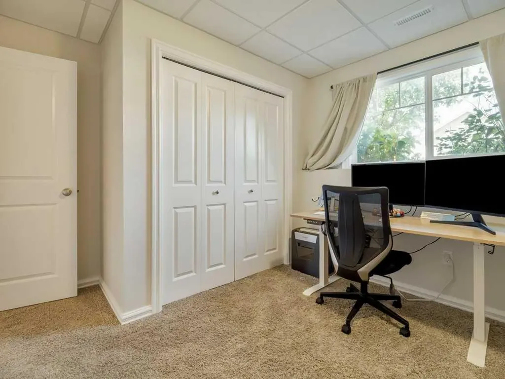 202 Mt Sundance Crescent W Lethbridge AB T1J 0T6