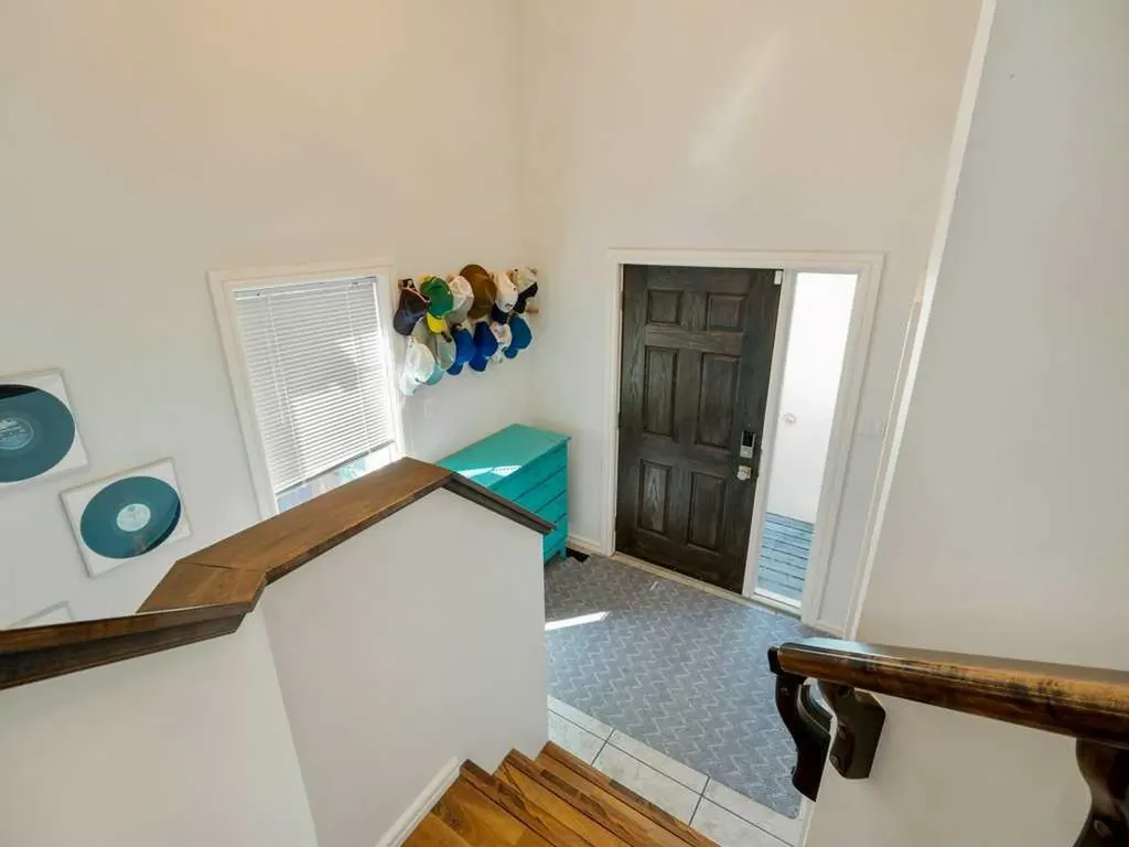 202 Mt Sundance Crescent W Lethbridge AB T1J 0T6