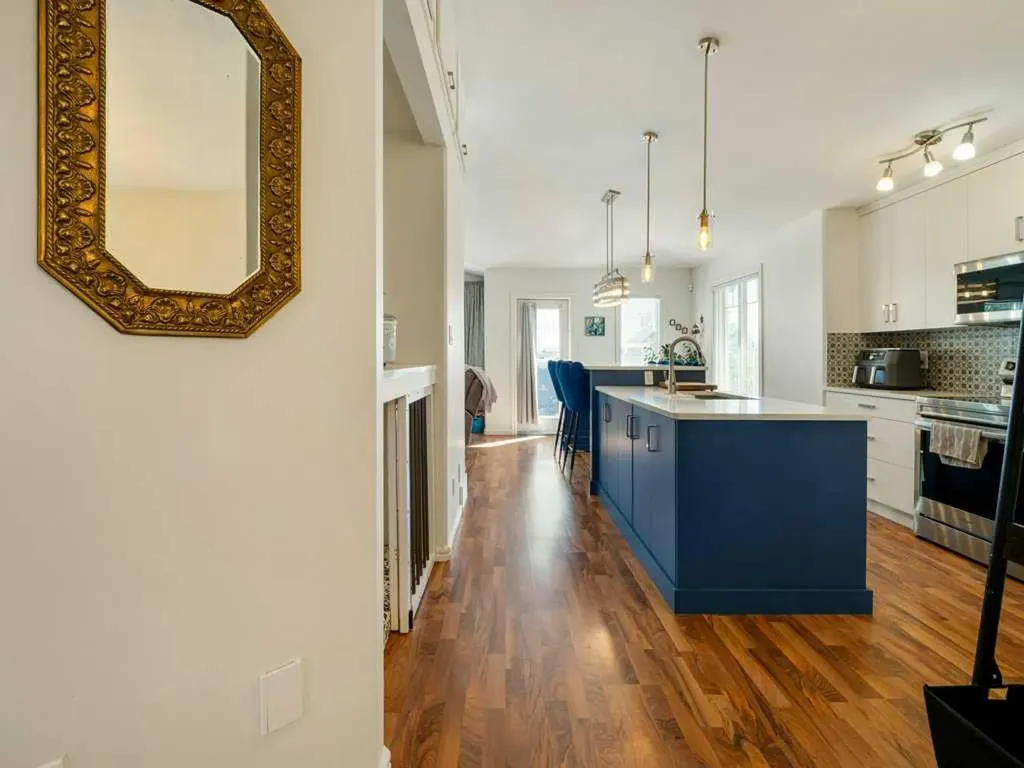 202 Mt Sundance Crescent W Lethbridge AB T1J 0T6