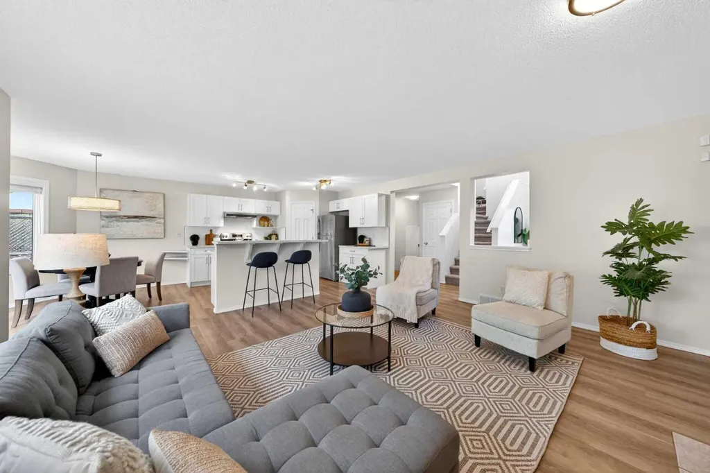337 Citadel Drive NW Calgary AB T2G 4V9
