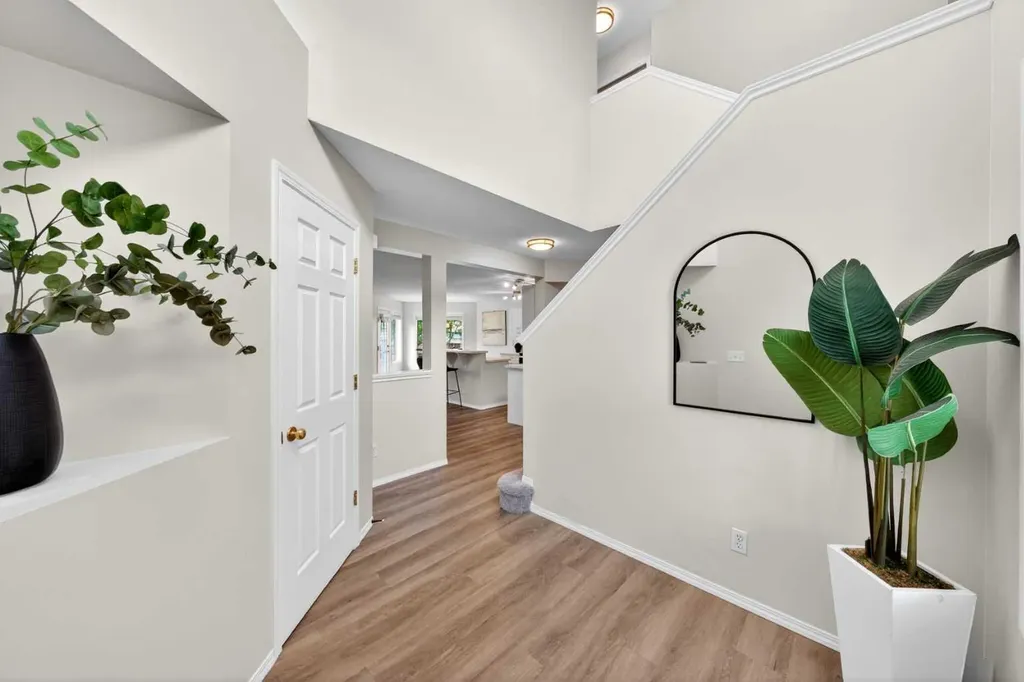 337 Citadel Drive NW Calgary AB T2G 4V9