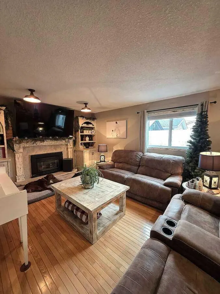 1630 31 Street SE Medicine Hat AB T1A8J8