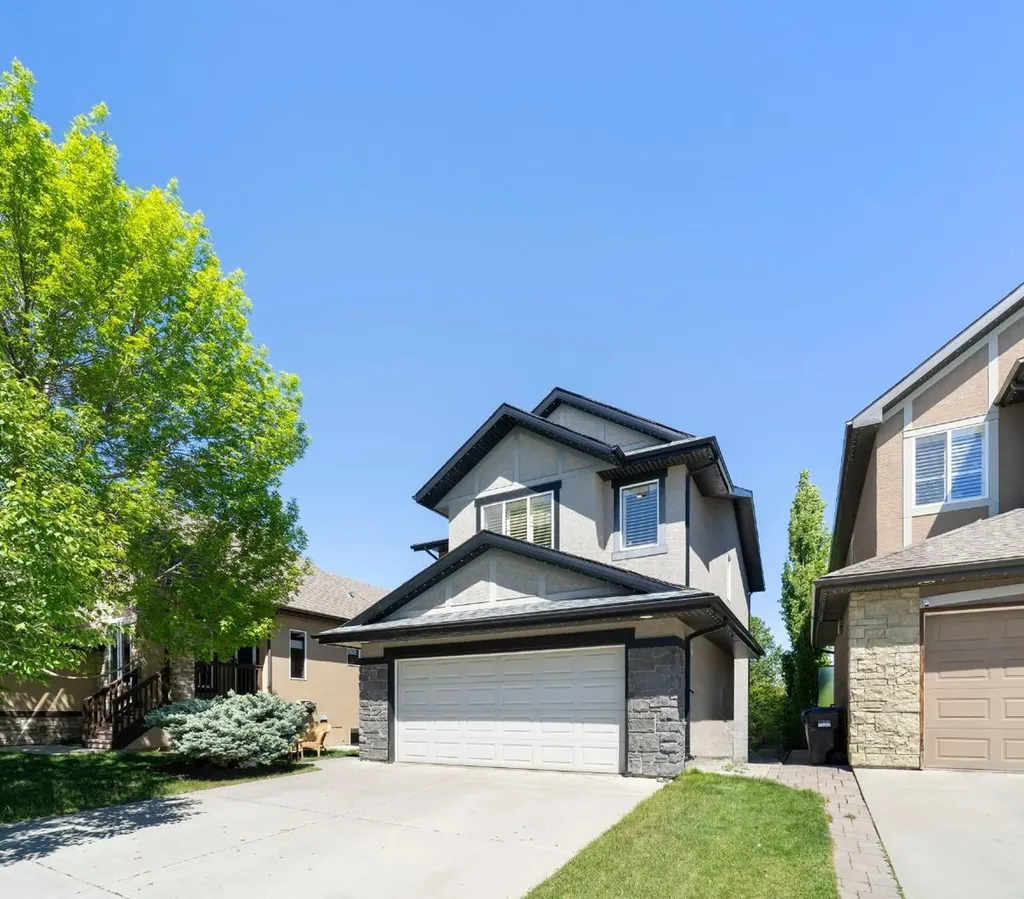 382 Tuscany Ravine Road NW Calgary AB T3L 3A9