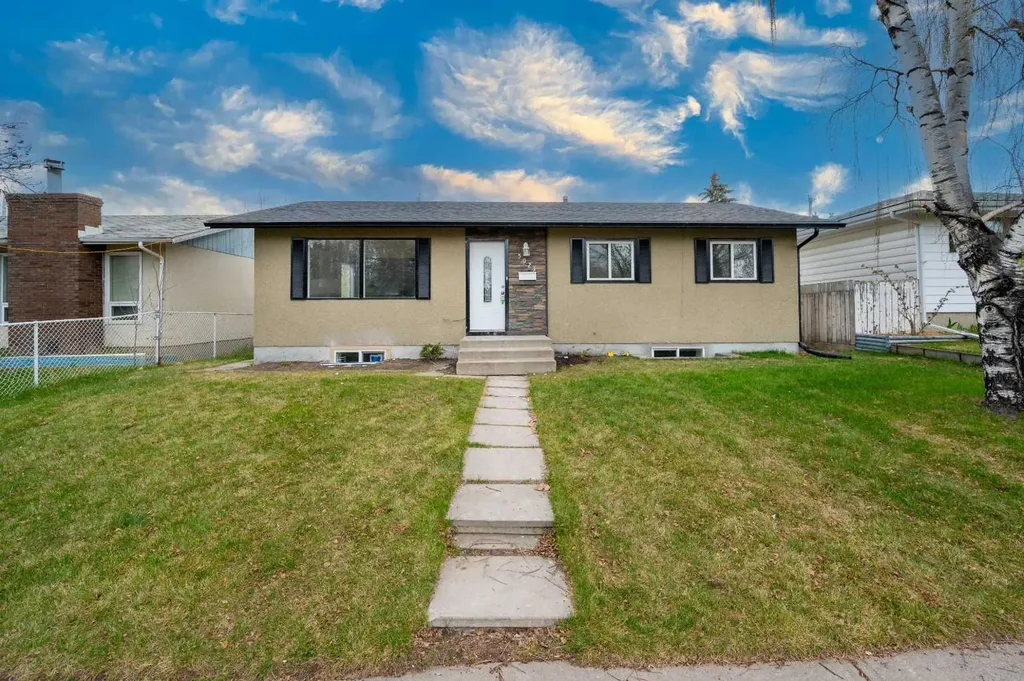 5023 Marlborough Drive NE Calgary AB T2A 2Z7