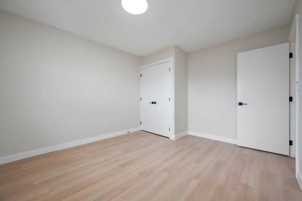 5023 Marlborough Drive NE Calgary AB T2A 2Z7