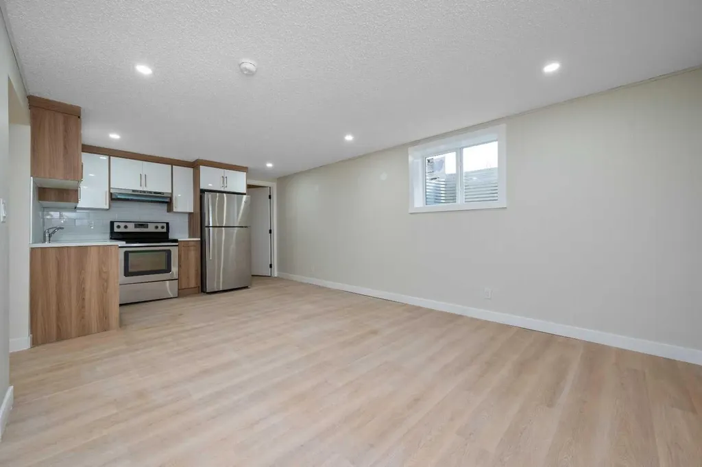 5023 Marlborough Drive NE Calgary AB T2A 2Z7