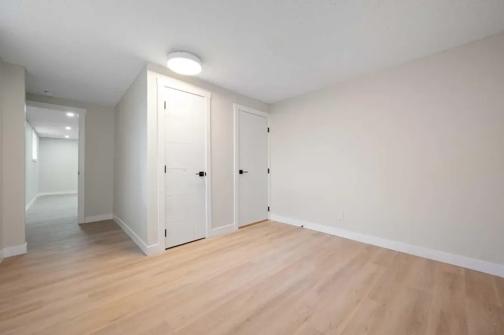 5023 Marlborough Drive NE Calgary AB T2A 2Z7