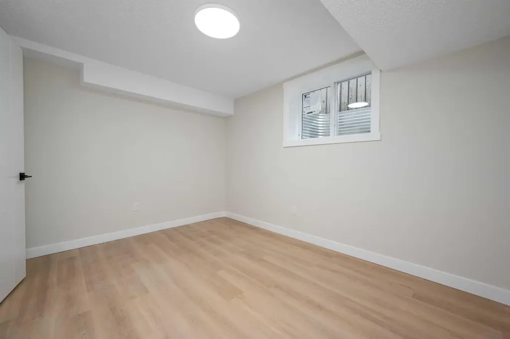 5023 Marlborough Drive NE Calgary AB T2A 2Z7