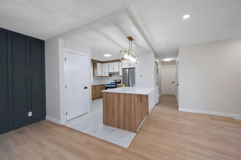 5023 Marlborough Drive NE Calgary AB T2A 2Z7