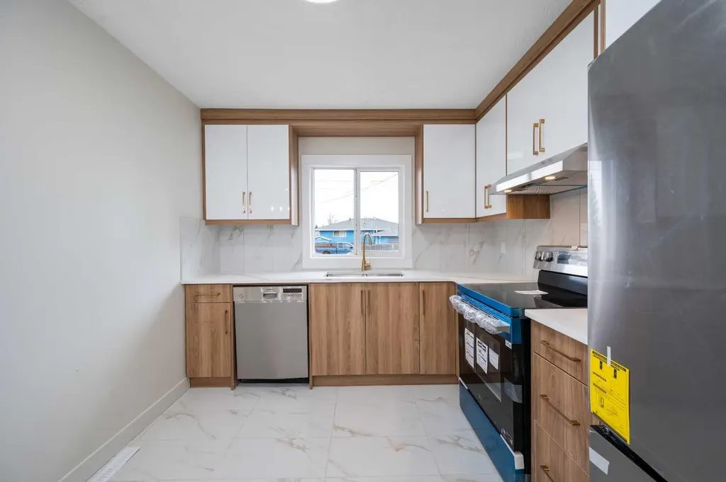 5023 Marlborough Drive NE Calgary AB T2A 2Z7