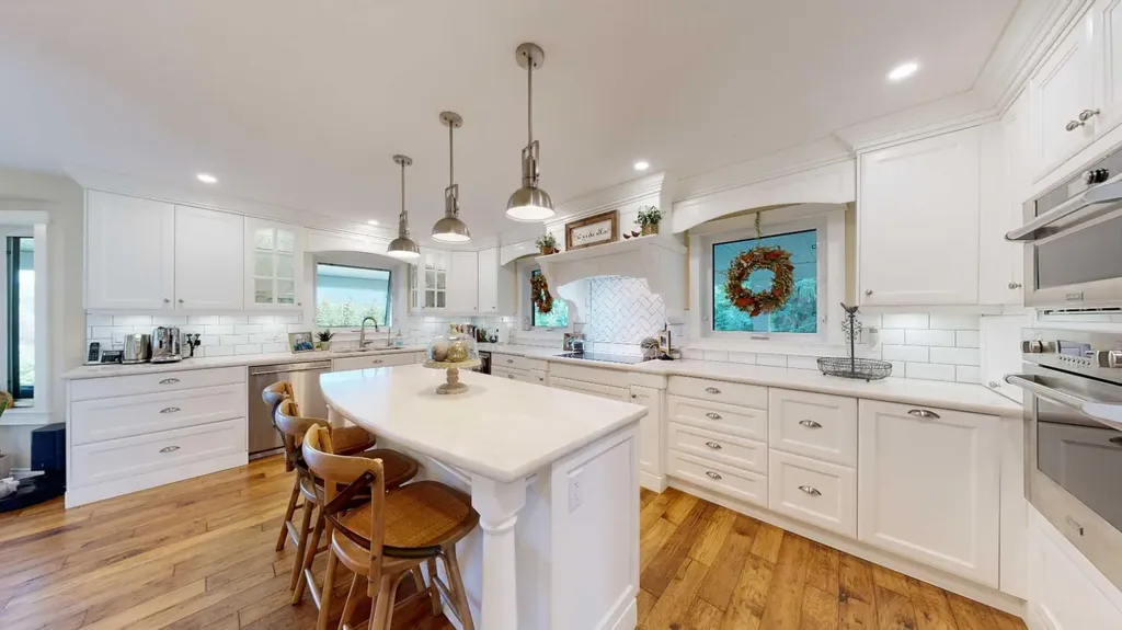 5218 57 Street Stettler AB T0C 2L0