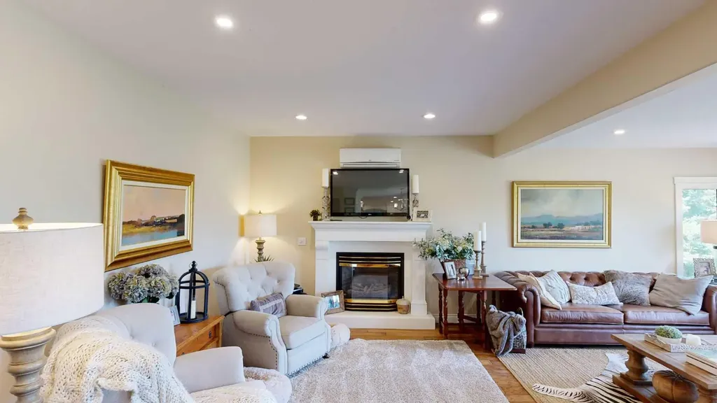 5218 57 Street Stettler AB T0C 2L0