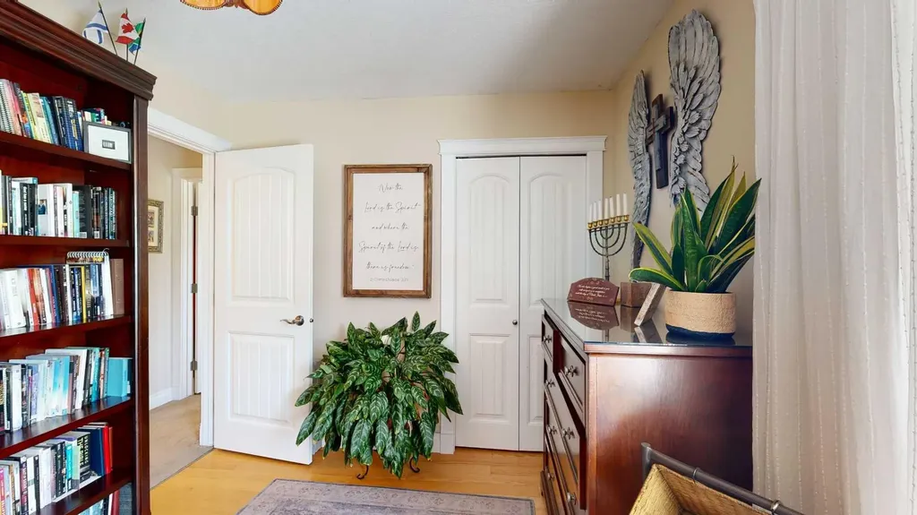 5218 57 Street Stettler AB T0C 2L0