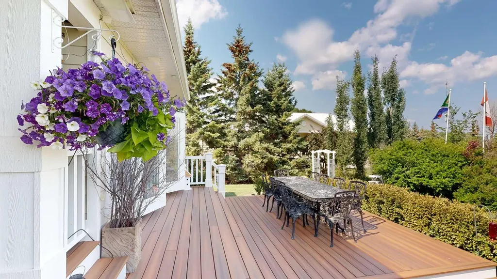 5218 57 Street Stettler AB T0C 2L0