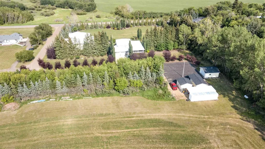 5218 57 Street Stettler AB T0C 2L0