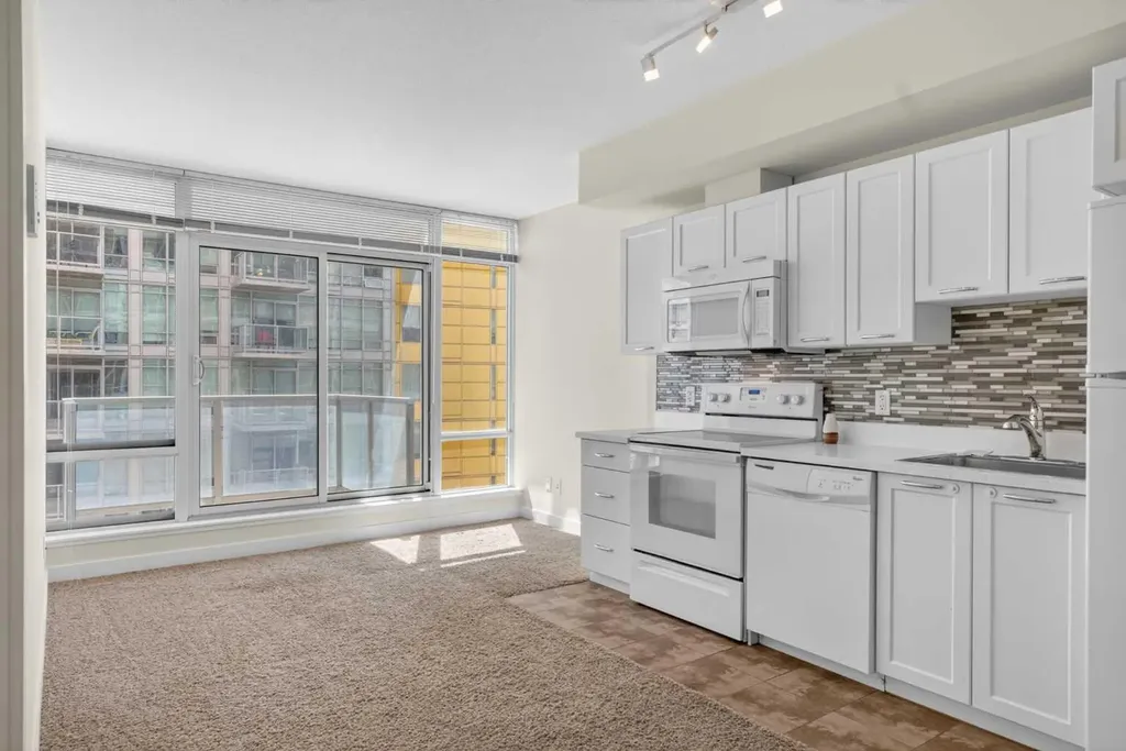 3830 Brentwood Road NW Calgary AB T2L 2J9