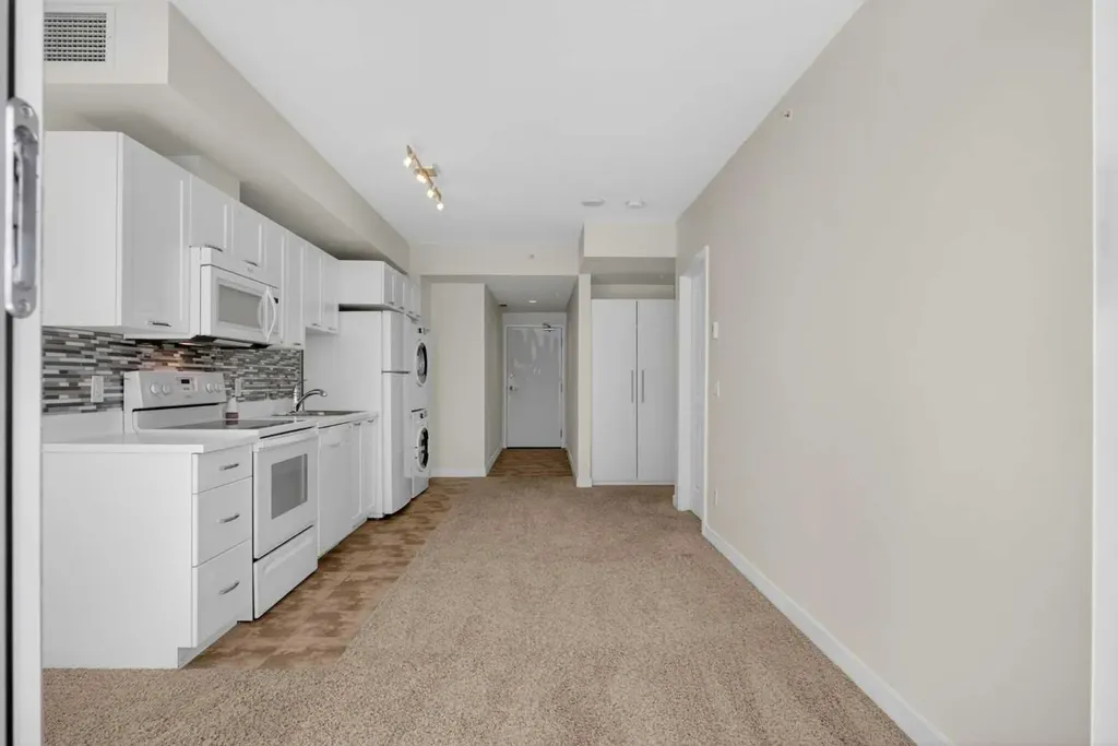 3830 Brentwood Road NW Calgary AB T2L 2J9
