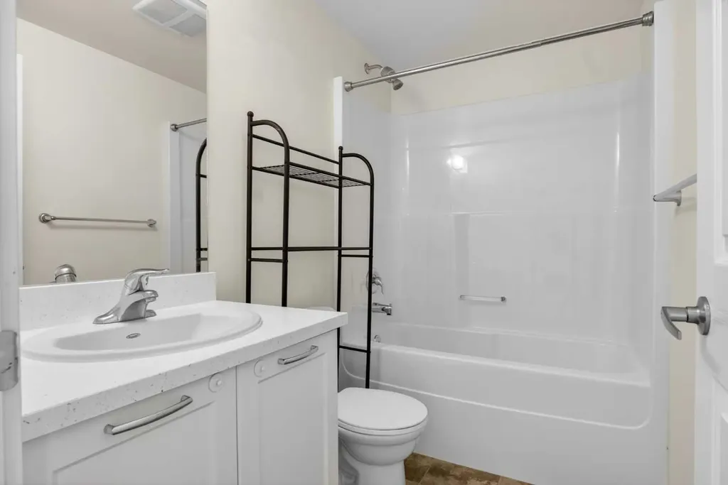 3830 Brentwood Road NW Calgary AB T2L 2J9