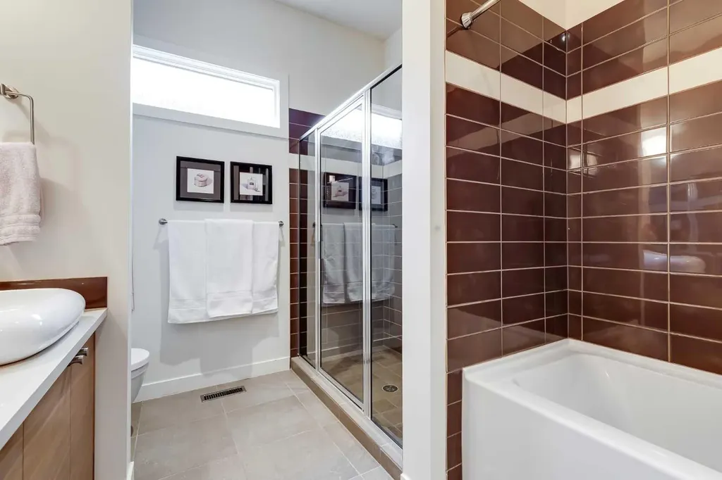 2330 7 Avenue NW Calgary AB T2N 1A2