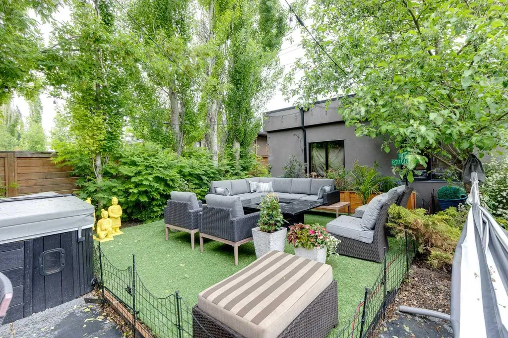 2330 7 Avenue NW Calgary AB T2N 1A2