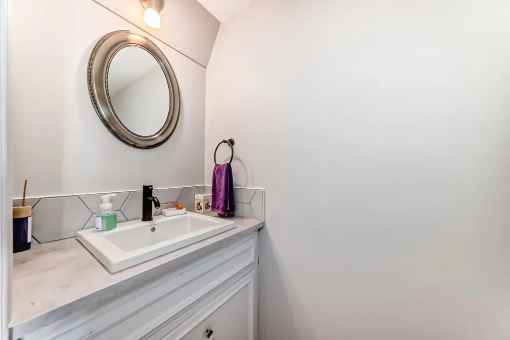 11169 Sacramento Drive SW Calgary AB T2W 0J6