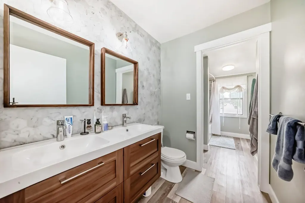 11169 Sacramento Drive SW Calgary AB T2W 0J6