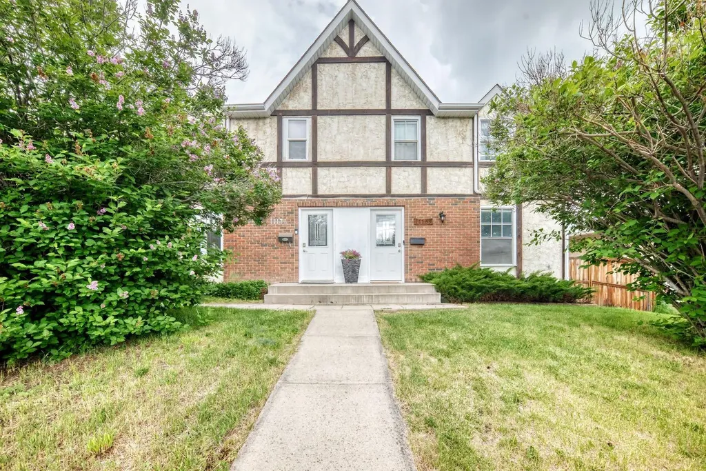 11169 Sacramento Drive SW Calgary AB T2W 0J6