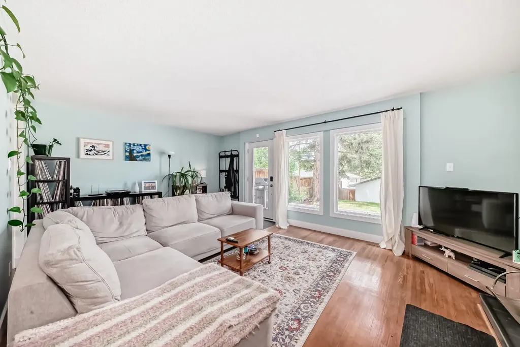 11169 Sacramento Drive SW Calgary AB T2W 0J6
