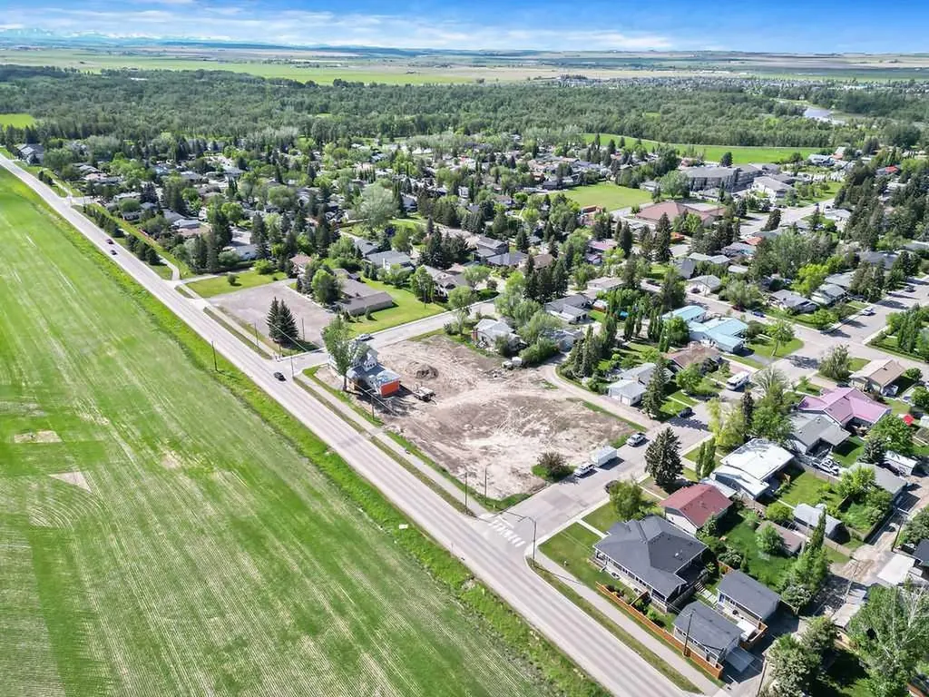 1033 8 Street SW High River AB T1V 1A9