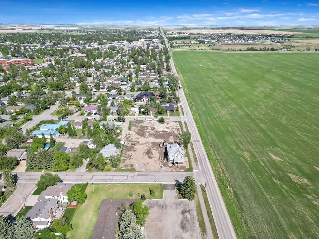 1033 8 Street SW High River AB T1V 1A9