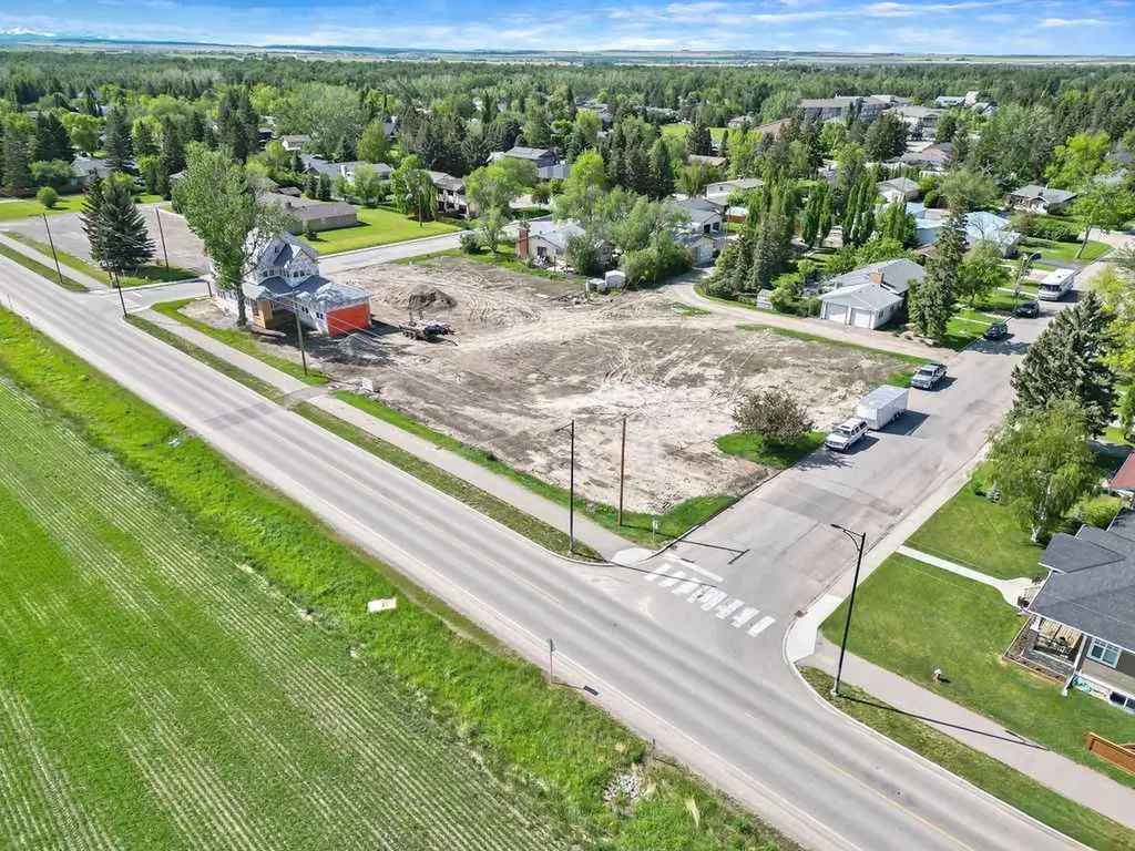 1033 8 Street SW High River AB T1V 1A9