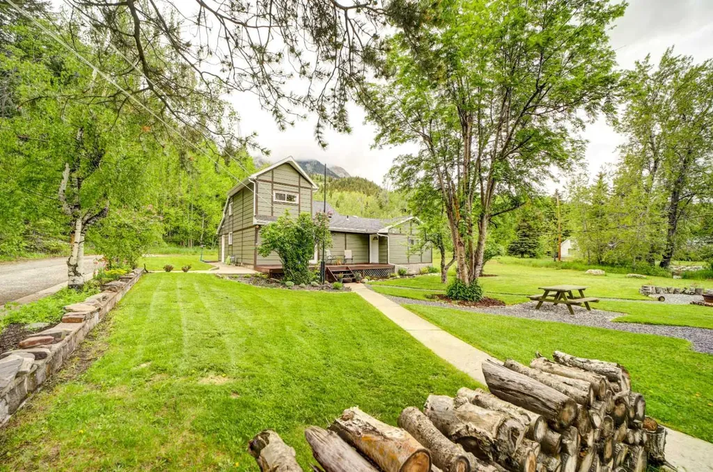 22925 4 Avenue Hillcrest AB T0K 1C0