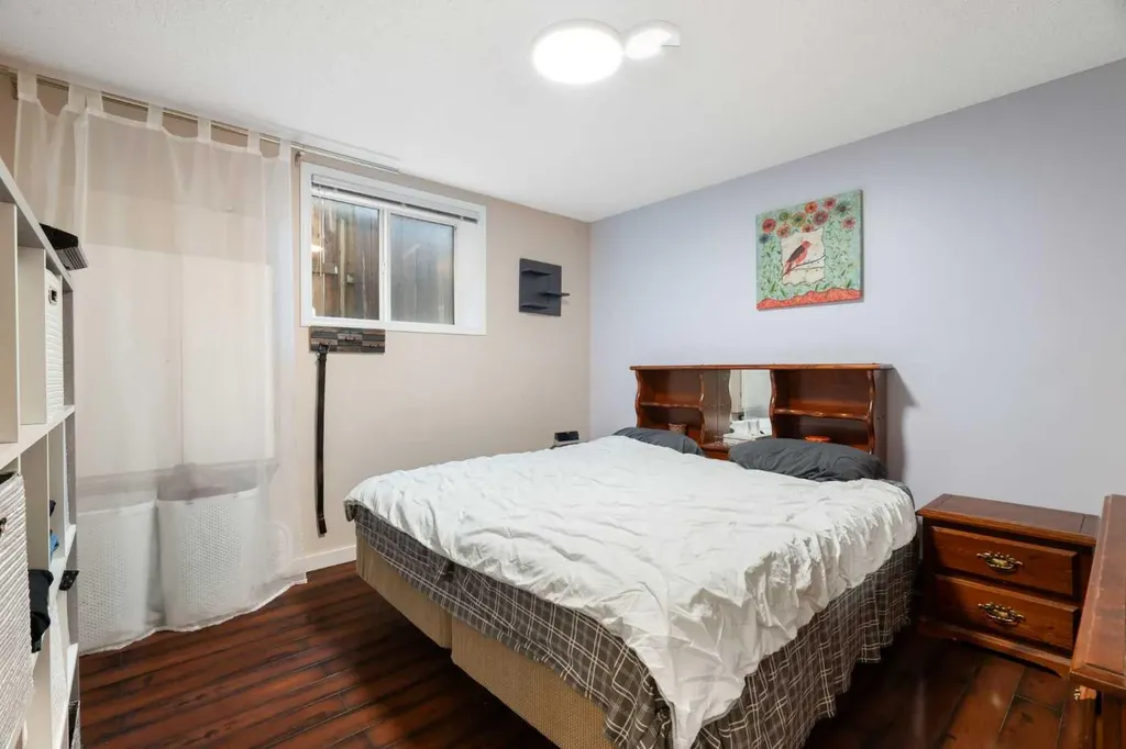 57 Saddlemont Grove NE Calgary AB T3J 4Z9