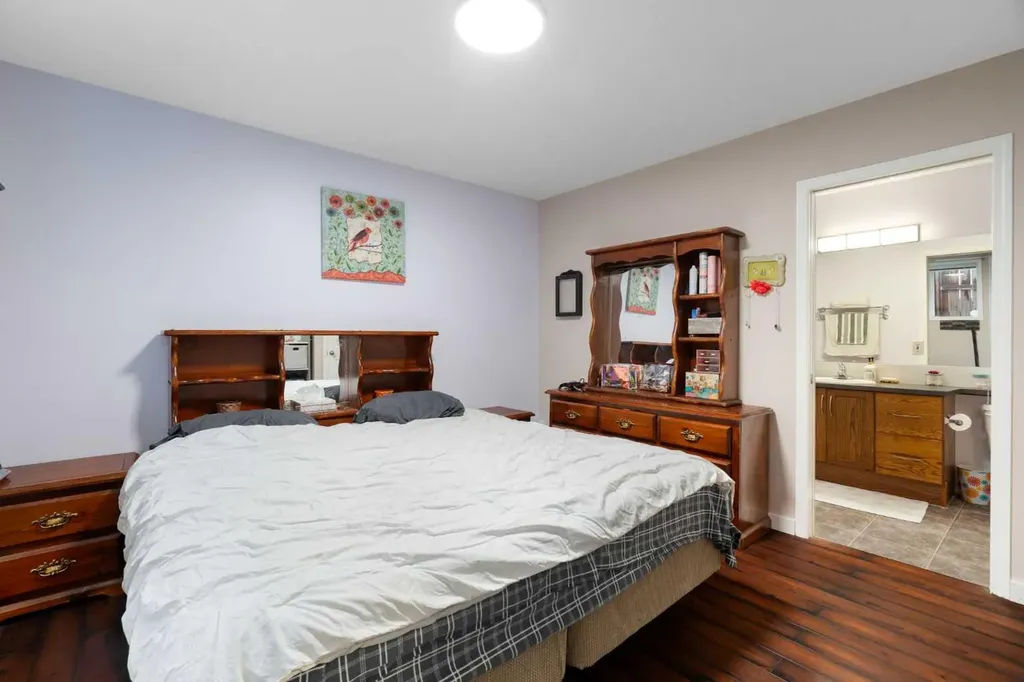 57 Saddlemont Grove NE Calgary AB T3J 4Z9