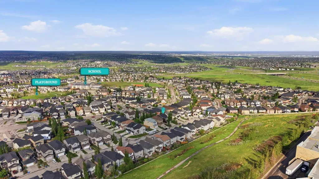 172 Sherwood Mews NW Calgary AB T3R 0G1