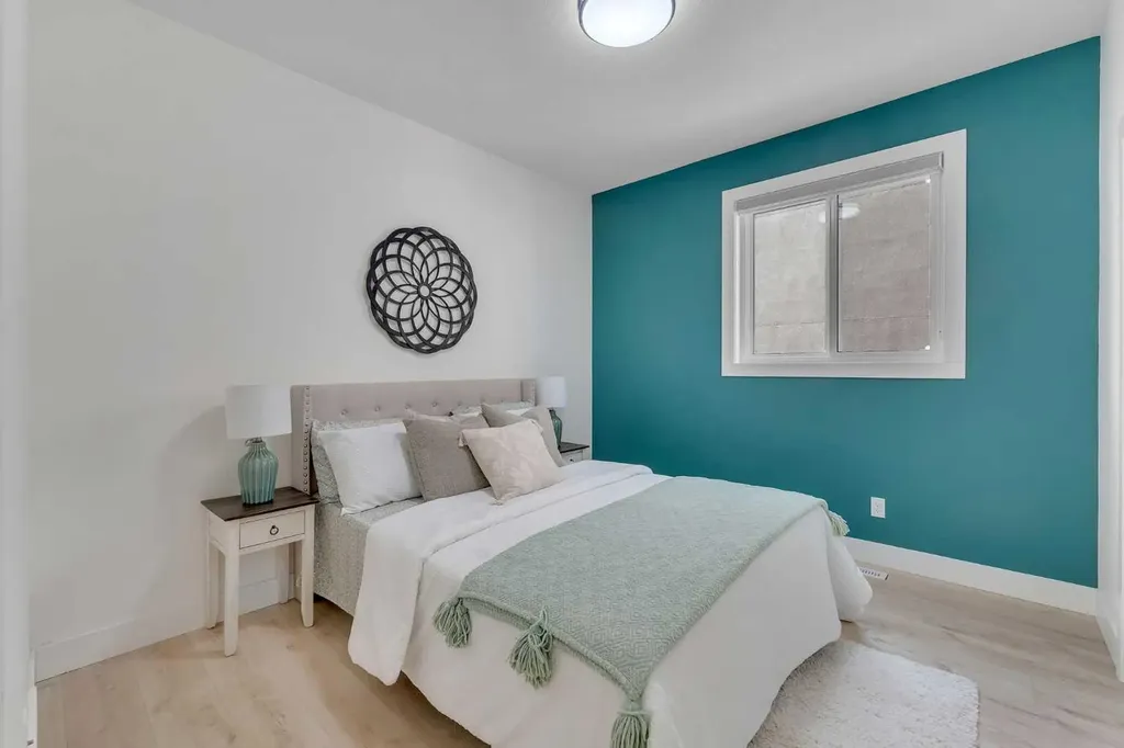 247 Coopers Cove SW Airdrie AB T4B 4C3