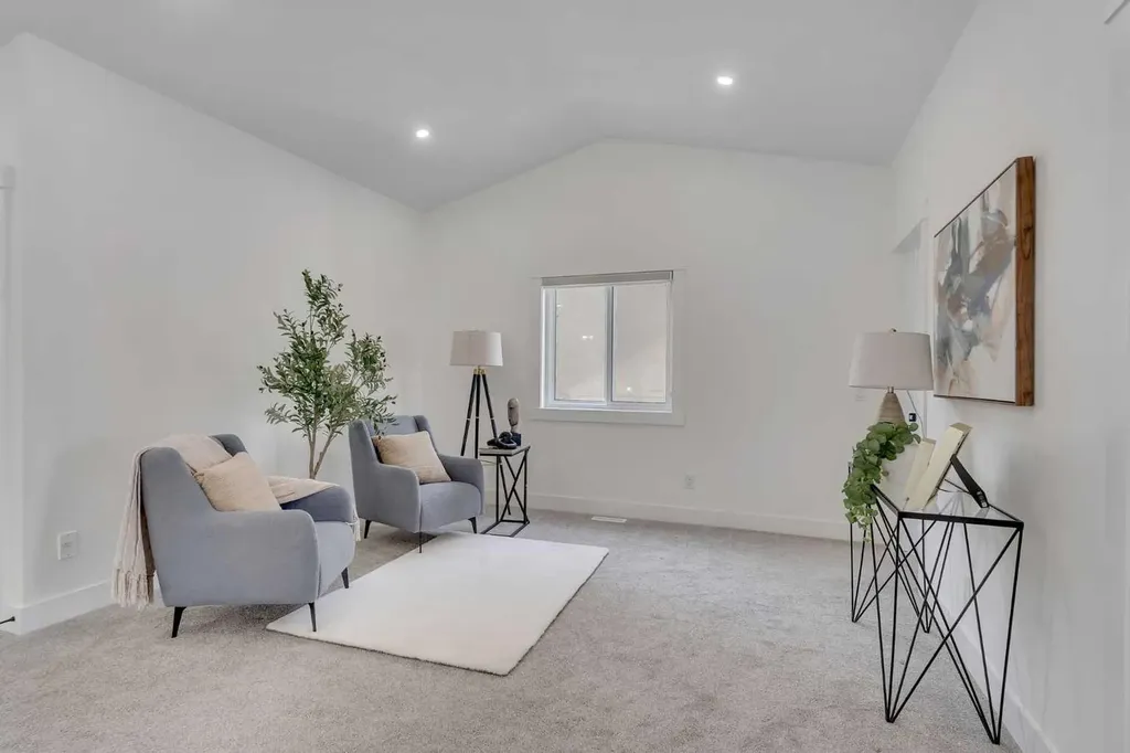 247 Coopers Cove SW Airdrie AB T4B 4C3