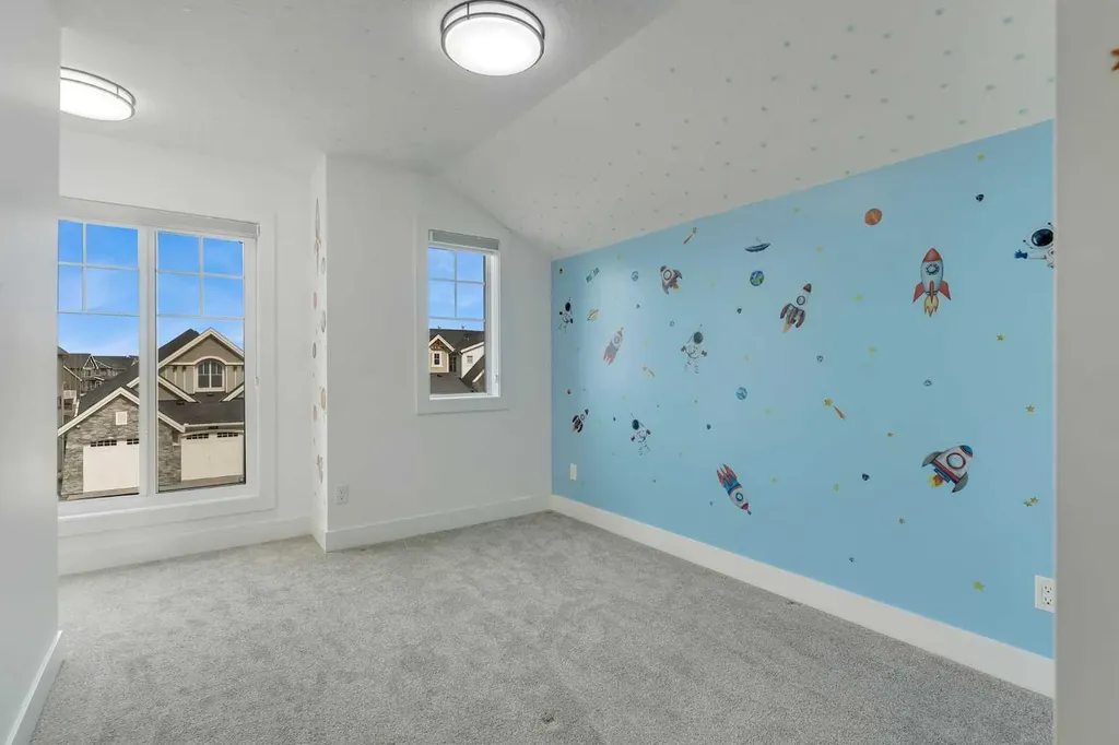 247 Coopers Cove SW Airdrie AB T4B 4C3
