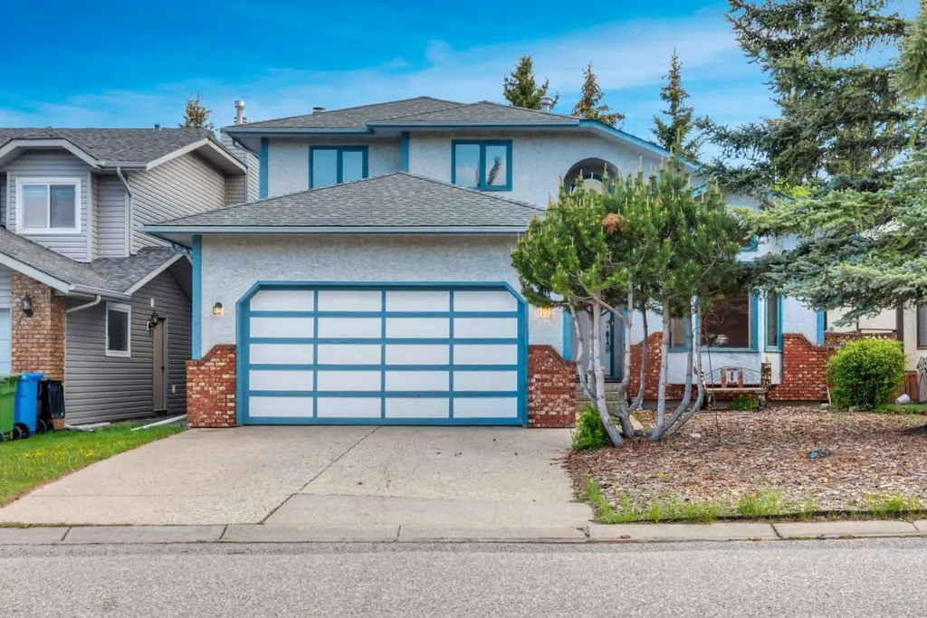 350 Edgepark Way NW Calgary AB T3A4P5