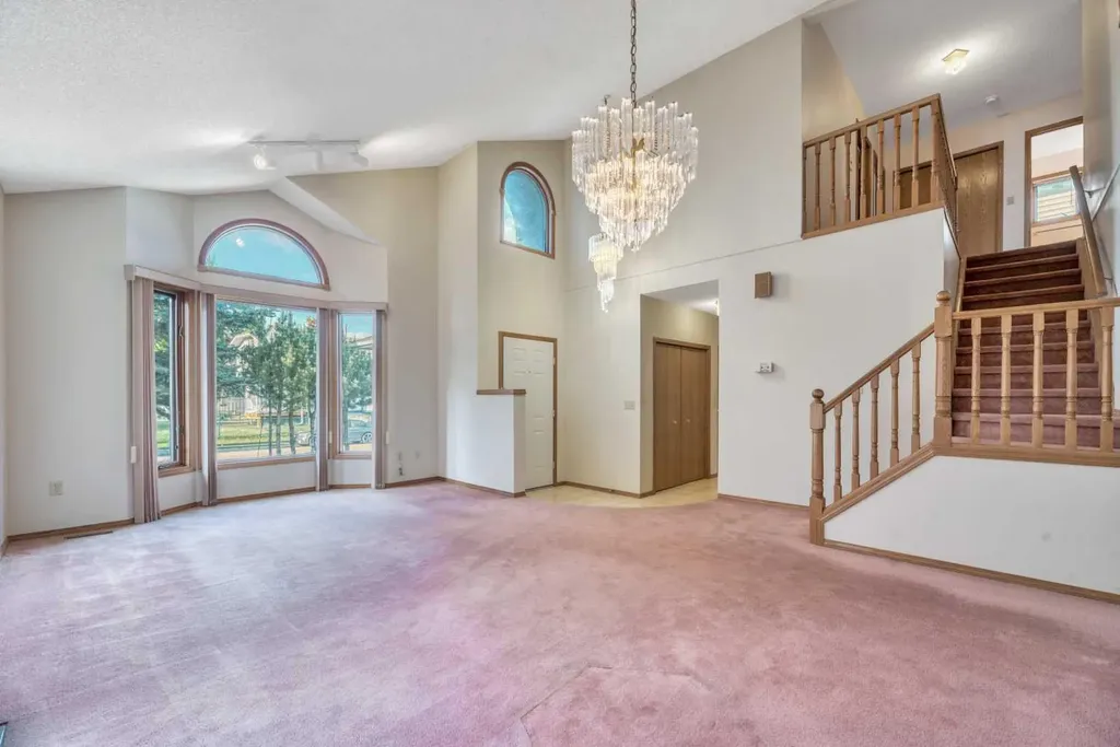 350 Edgepark Way NW Calgary AB T3A4P5