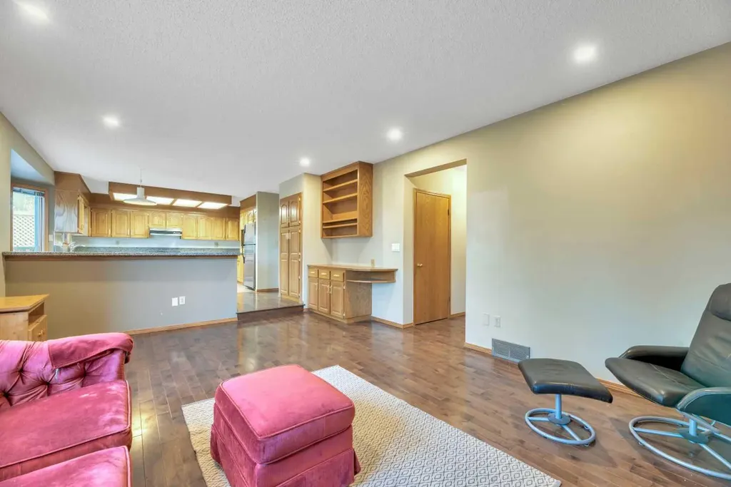 350 Edgepark Way NW Calgary AB T3A4P5