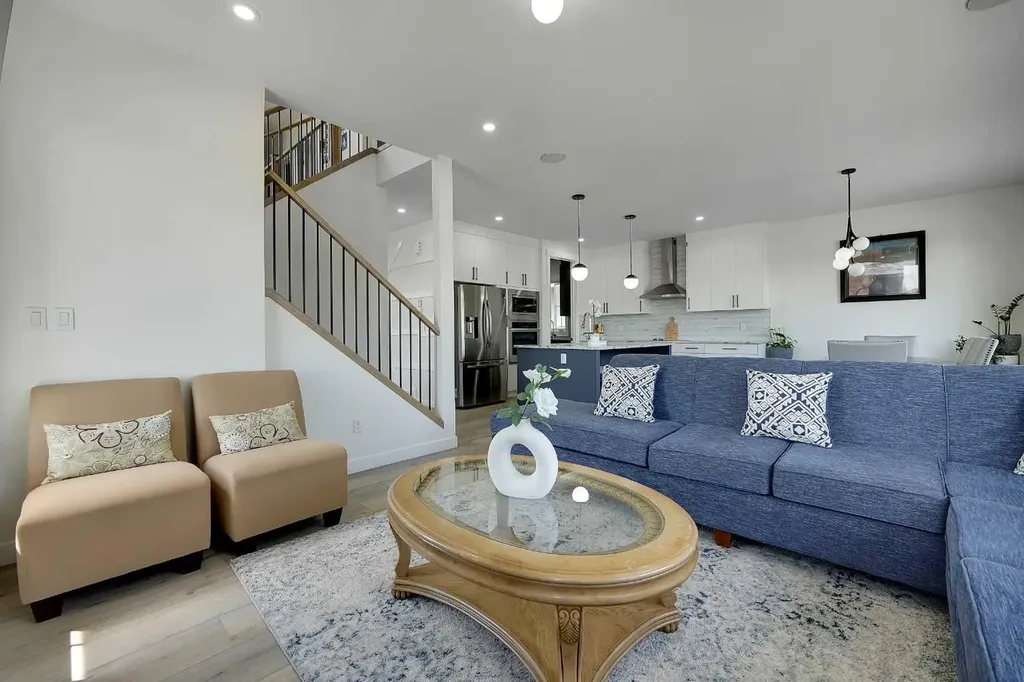 192 Sandpiper Landing Chestermere AB T1X 1Y8