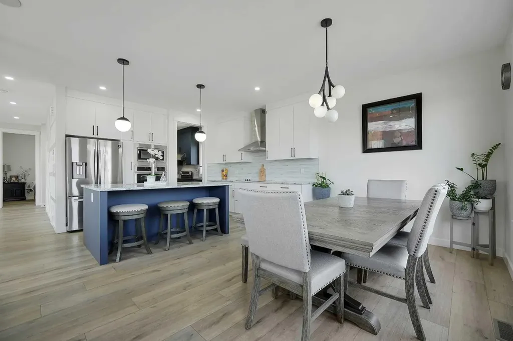 192 Sandpiper Landing Chestermere AB T1X 1Y8