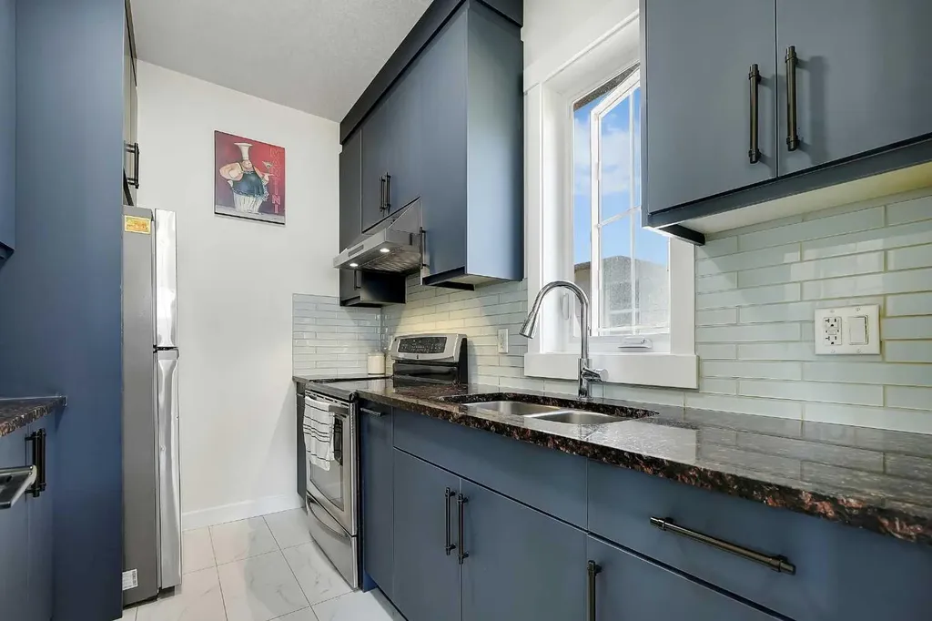 192 Sandpiper Landing Chestermere AB T1X 1Y8