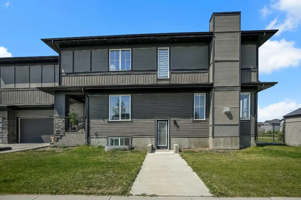 192 Sandpiper Landing Chestermere AB T1X 1Y8