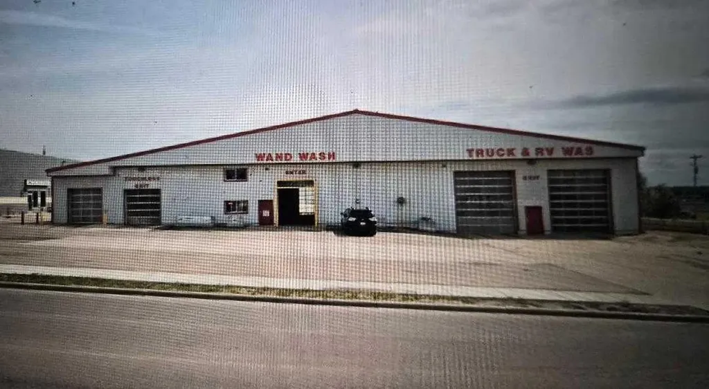 10315 101 Avenue Lac La Biche AB T0A 2C0
