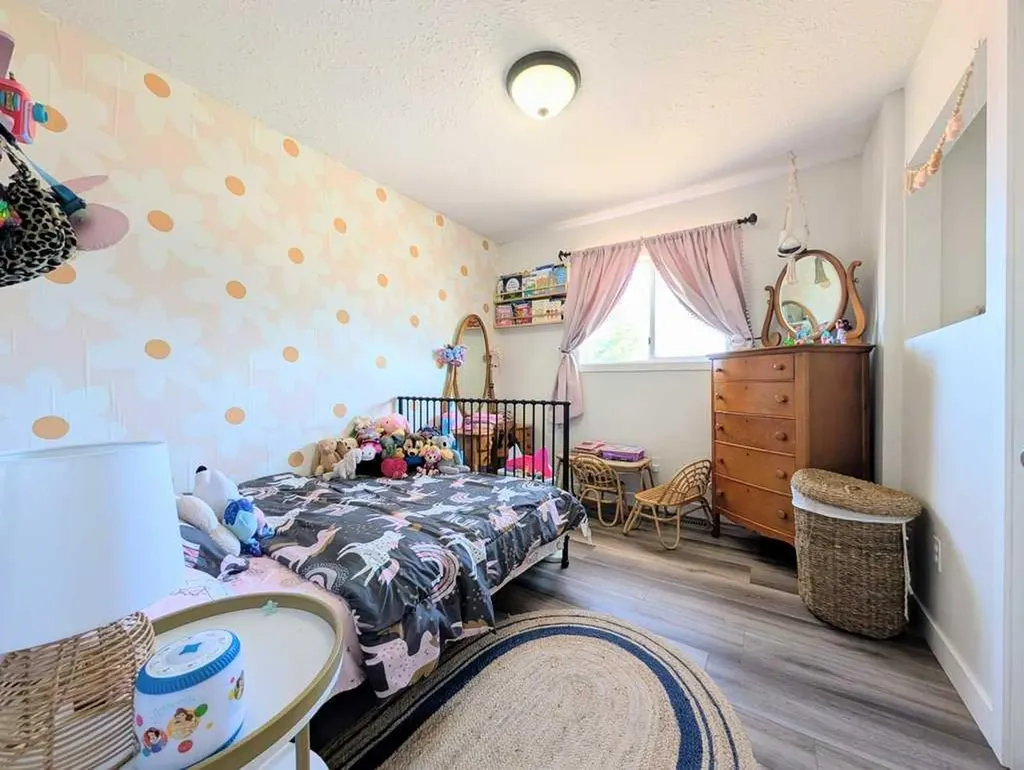 1013 10 Avenue SE Slave Lake AB T0G 2A3