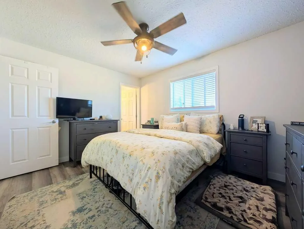 1013 10 Avenue SE Slave Lake AB T0G 2A3