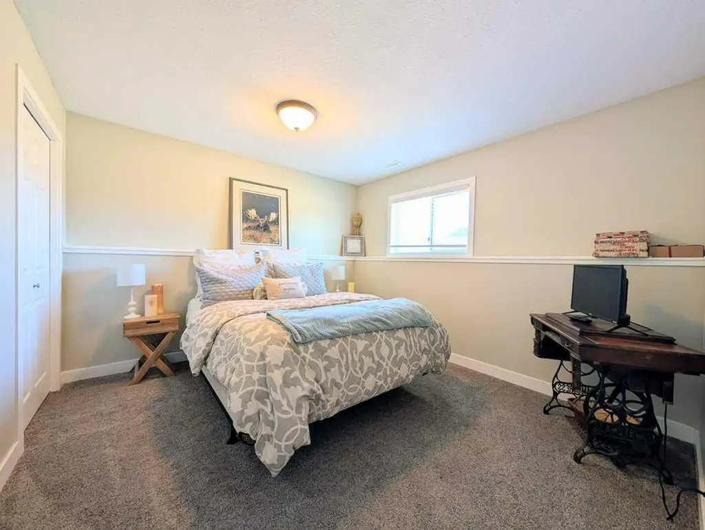 1013 10 Avenue SE Slave Lake AB T0G 2A3